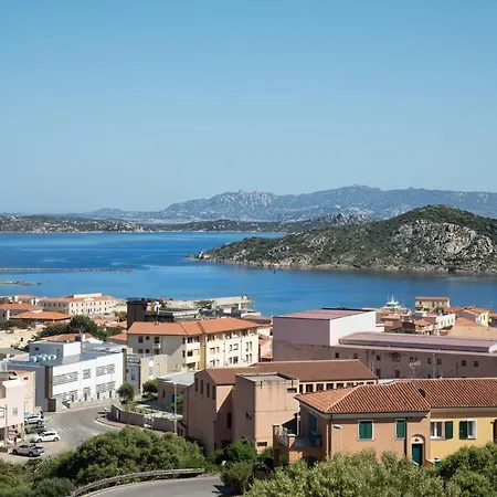 Homey Experience - Central Stay La Maddalena  Exterior photo